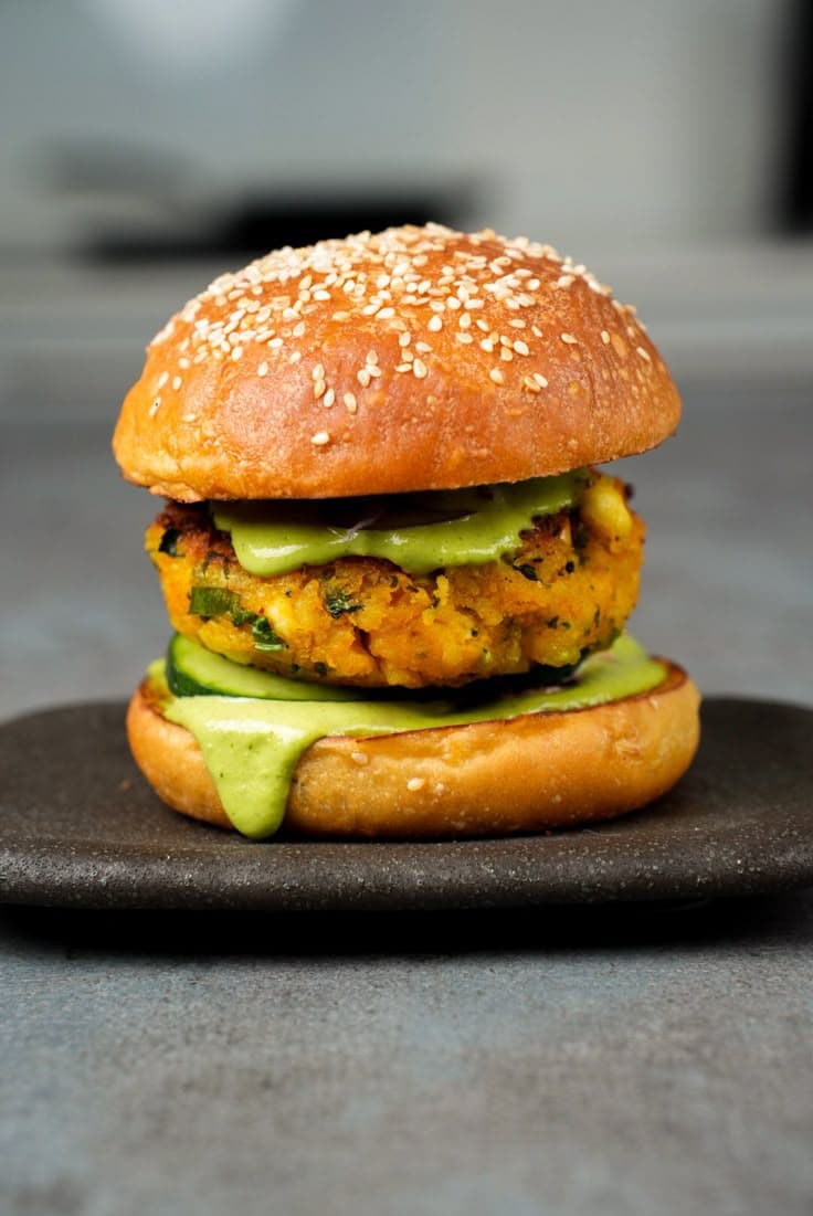 Veg Burger, French Fry, Coke (200ml)